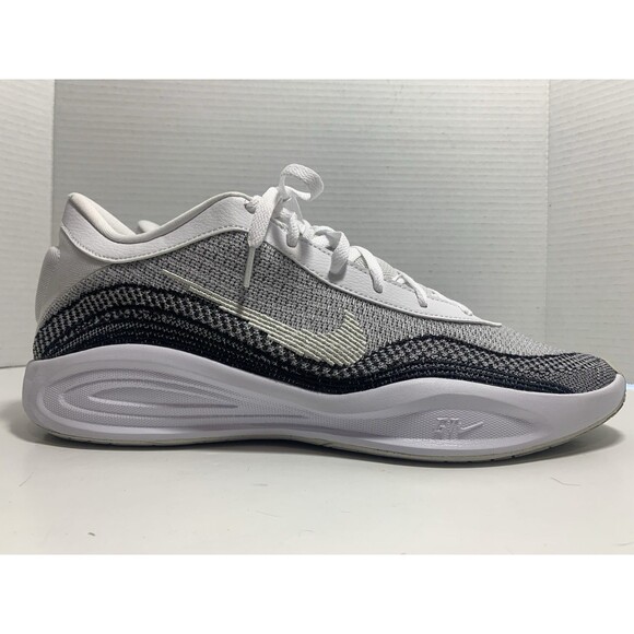 Nike GT Hustle Academy White Wolf Grey FJ7791-100 Men Shoe Size 13 US - Picture 1 of 11